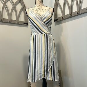 LOFT Striped Wrap Dress Adjustable Spaghetti Straps V-Neck Size 6P